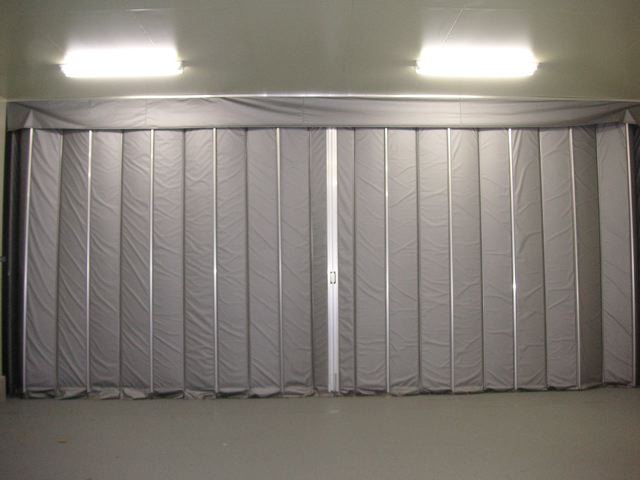 断熱ジャバラカーテンの画像